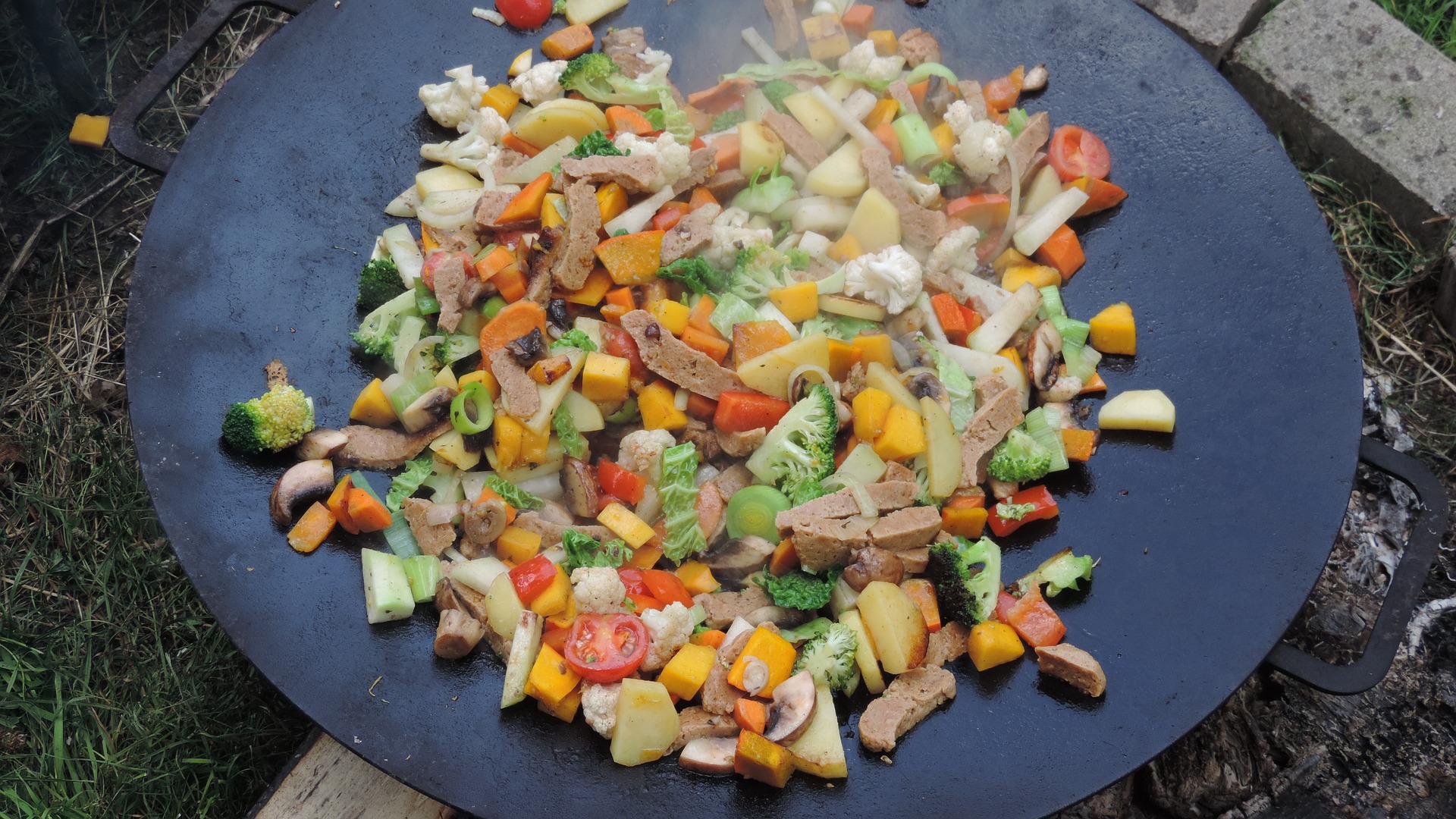 Seitan and vegetable stirfry