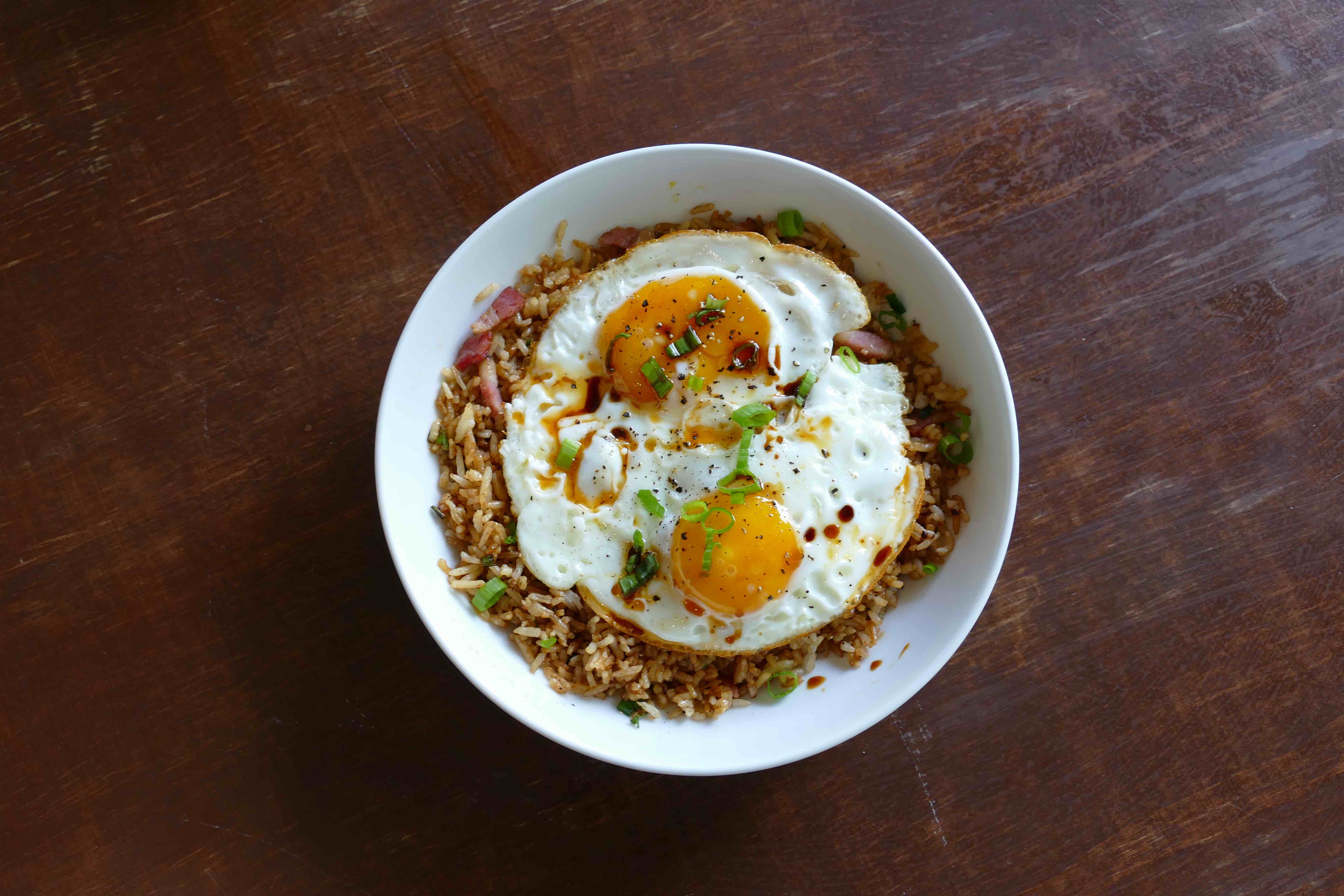 Onefold's egg on rice breakfast bowl